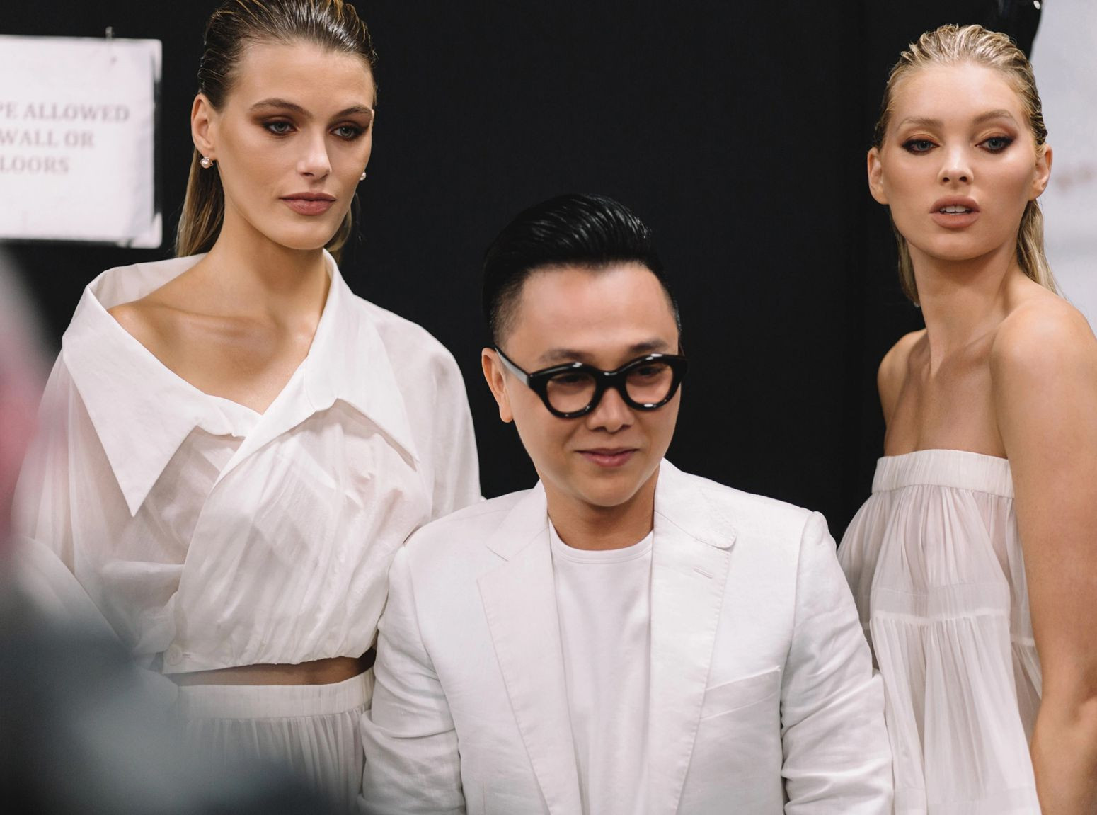 Nha Thiet Ke Cong Tr 02.jpg