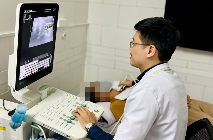 ung thu tuyen giap.png