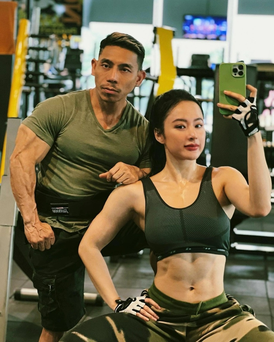 Angela Phương Trinh bị nghi photoshop vì body vâm như lực điền nhưng vòng 2 bé tí sự thật là gì