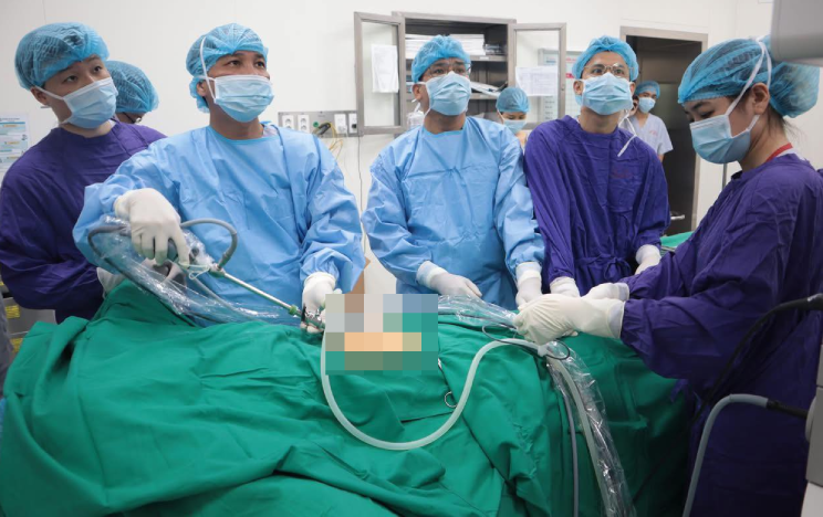 Người phụ nữ được phát hiện có 4 quả thận khi khám đau lưng- Ảnh 2.