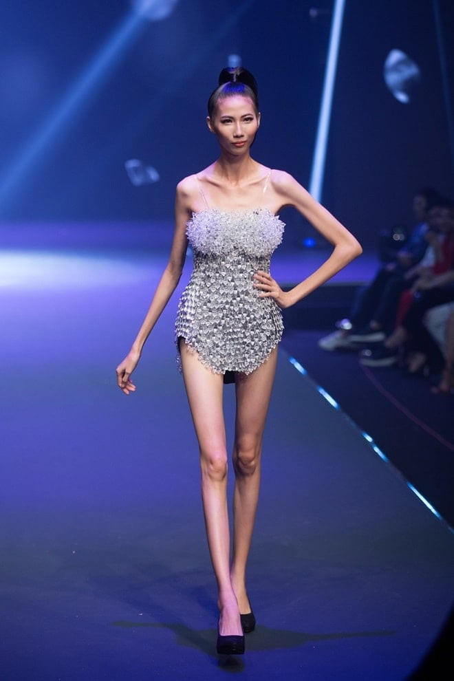 Diện mạo sau khi tăng cân của siêu mẫu Vietnam's Next Top Model có biệt danh 'gầy trơ xương' - Ảnh 2.