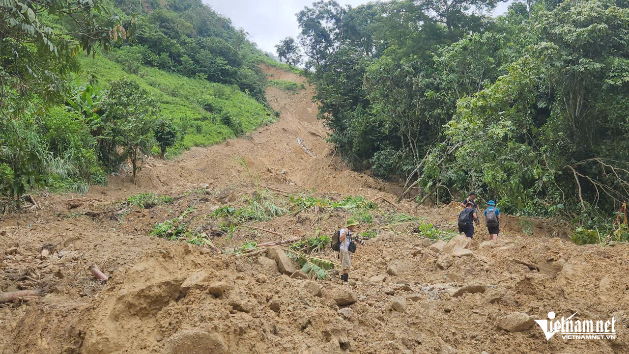 W-Phạm Đức8.jpg