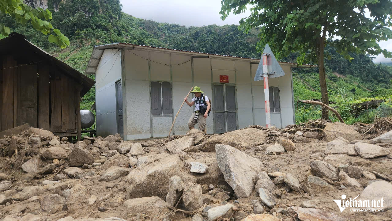 W-Phạm Đức10.jpg