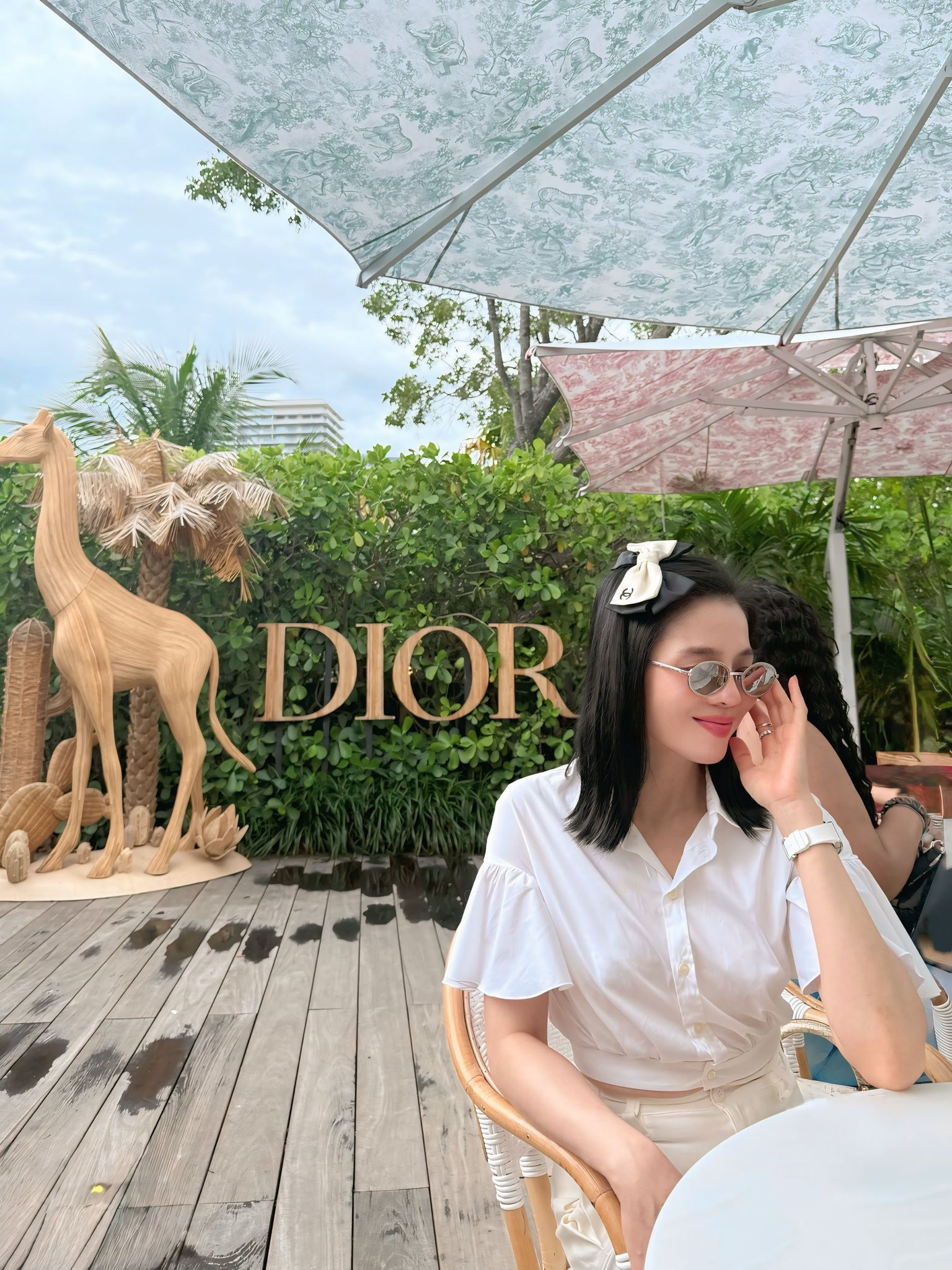 Lệ Quyên đưa con trai và tình trẻ Lâm Bảo Châu dạo chơi Maiami - Ảnh 6.