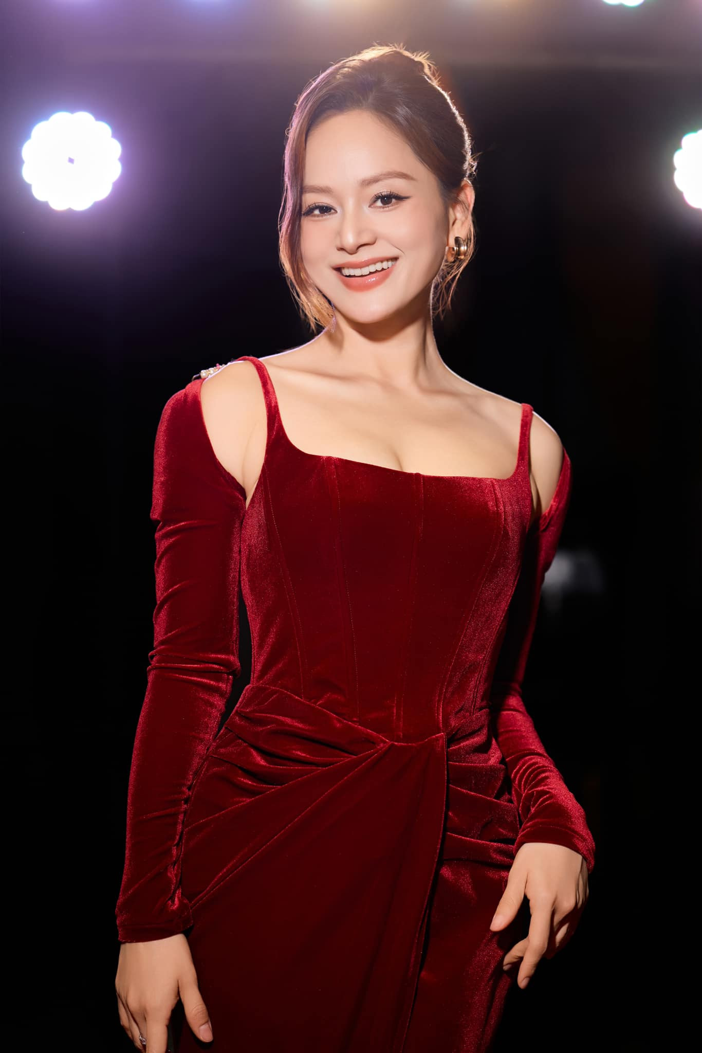 Nữ diễn viên VFC vừa công khai ly thân chồng Tây giảm cân sau sinh bằng một loại quả rẻ tiền - Ảnh 8.