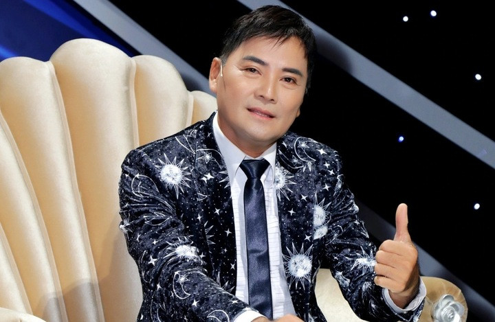 Chế Thanh vẫn miệt mài làm nghề ở tuổi 58.