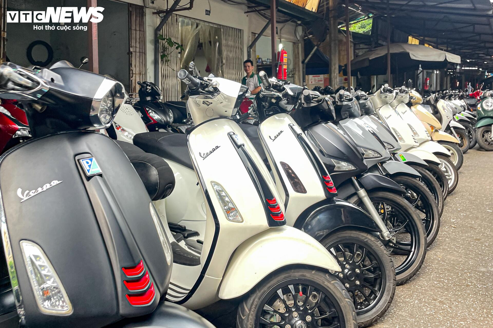 'Thủ phủ' xe máy cũ ở Hà Nội ế ẩm trước thông tin xe xăng sắp bị thay thế - 5