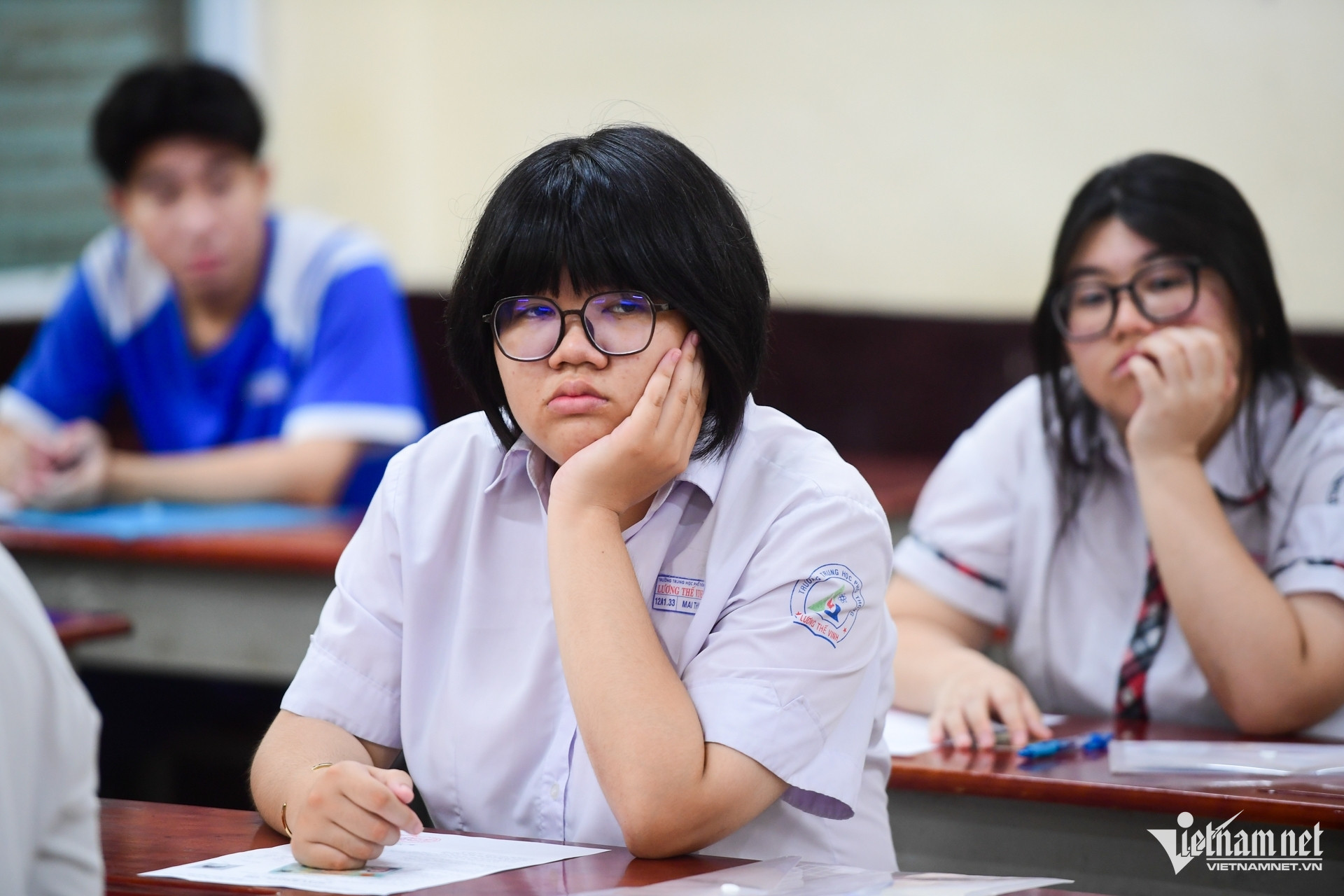 W-thpt tphcm nguyen hue 18 2618.jpg