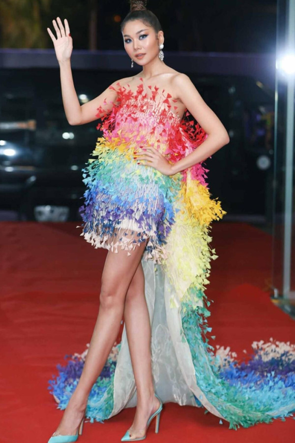 Ngắm Thanh Hằng trong bộ cánh của Nguyễn Công Trí – NTK đang gây xôn xao dư luận
- Ảnh 5.