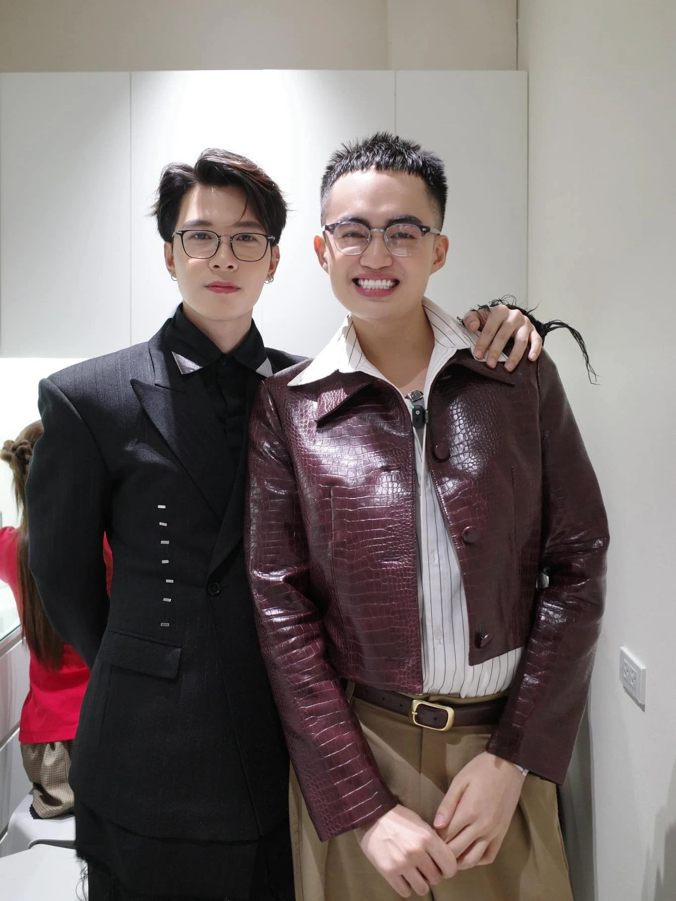 Tiktoker Tina Thảo Thi đang gây tranh cãi khắp mạng xã hội là ai