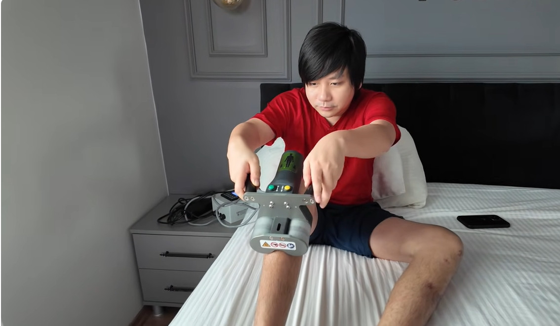 Khoa Pug lại chi tiền tỷ đi kéo dài chân hé lộ lý do khiến nhiều người sốc