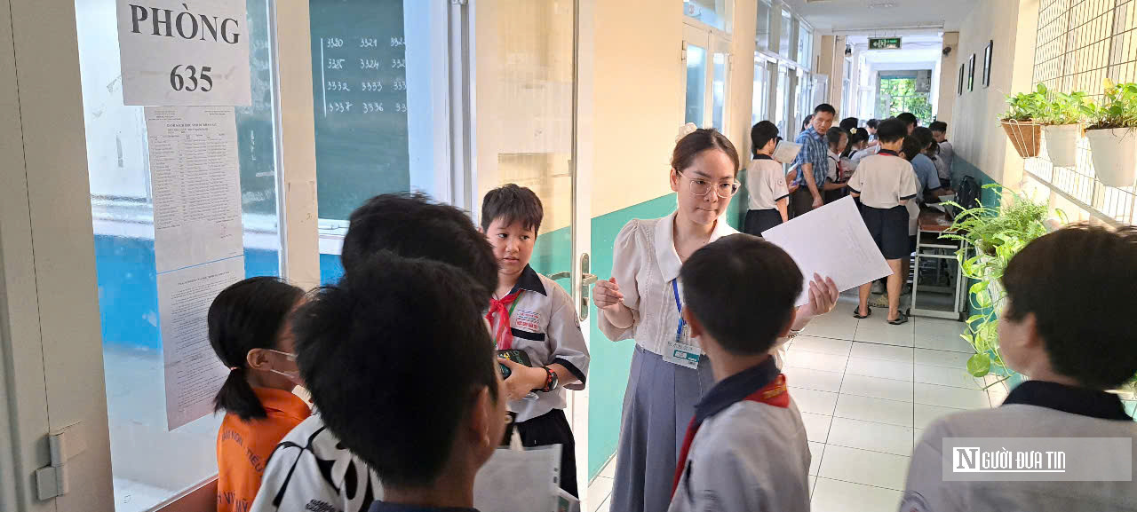 Có nên cấm sử dụng điện thoại trong trường học?- Ảnh 2.