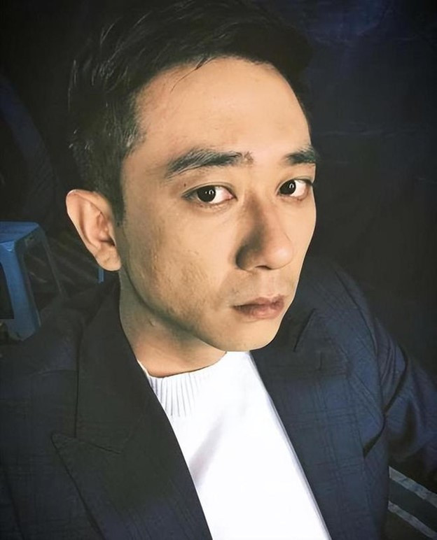 Cuộc hôn nhân địa ngục của nam MC nổi tiếng, khổ sở vì bị vợ bạo hành đến nhập viện 8 lần - Ảnh 6.