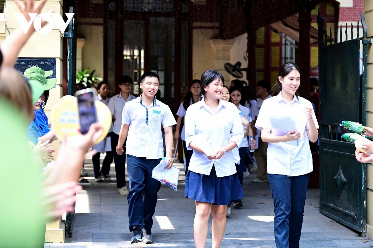 quy doi diem xet tuyen co cham dut tinh trang diem thap do, diem cao truot hinh anh 2