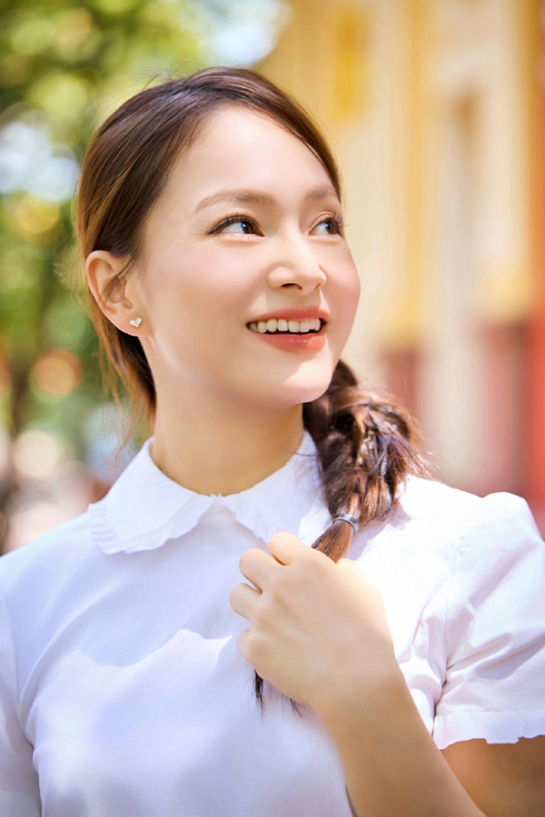 Lan da căng mướt ở tuổi ngoài 40 của diễn viên Lan Phương- Ảnh 4.