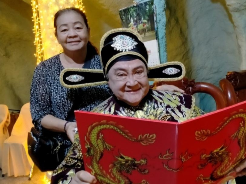 Nghệ sĩ Hoa Lan: “Làm vợ kép độc Hùng Minh, tôi thật sự hạnh phúc”- Ảnh 1.