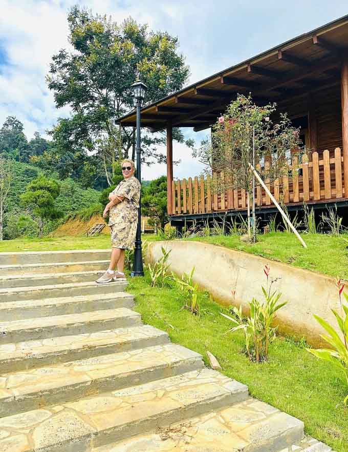 Lý do gây bất ngờ khi nam nghệ sĩ rao bán nhà cổ rộng 1.600m2 với