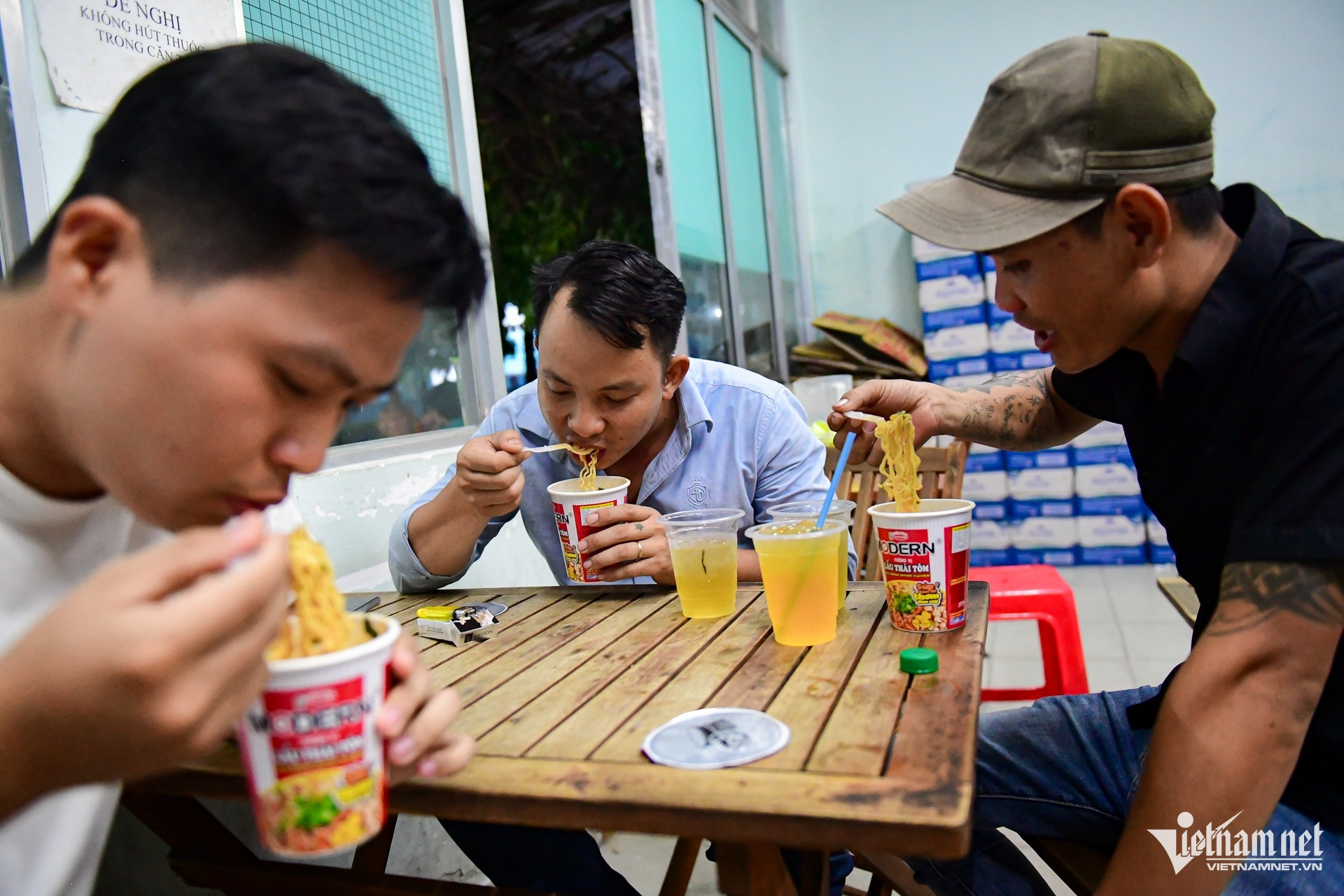 W-thi sát hạch lái xe   Nguyễn Huế 5.jpg