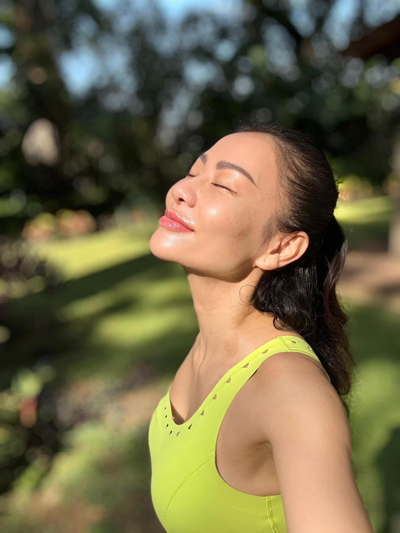 Lấy chồng Tây đại gia, nữ ca sĩ Việt tuổi 48 ngày càng sống kín tiếng- Ảnh 6.