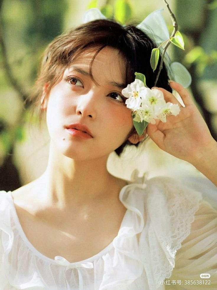 Tử vi 3 con giáp may mắn nhất thứ Tư 307 Đếm tiền mỏi tay tình duyên đỏ rực