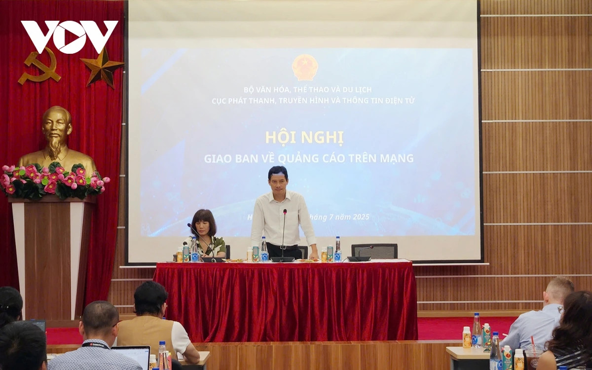 muc phat nghe si vi pham quang cao con qua nhe, chua du suc ran de hinh anh 1