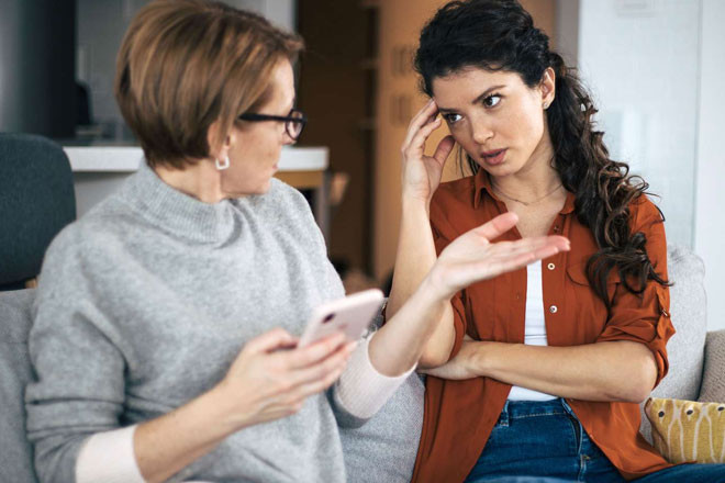 Thông gia khoe hằng tháng chu cấp cho cháu ngoại 3 triệu tôi nói một câu bối rối cười gượng