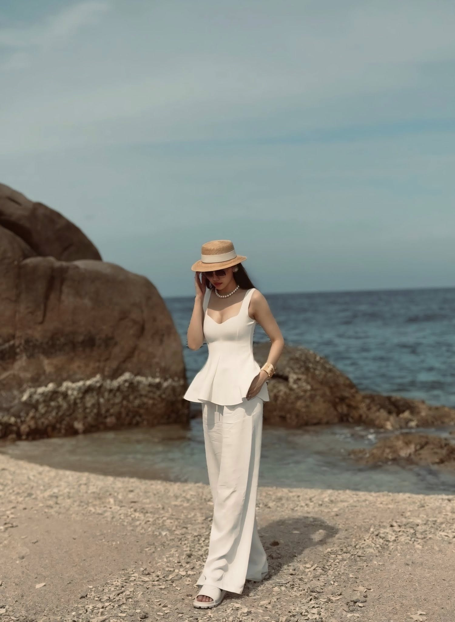 Đi biển sang chảnh như nàng 'dâu hào môn' Phanh Lee- Ảnh 8.