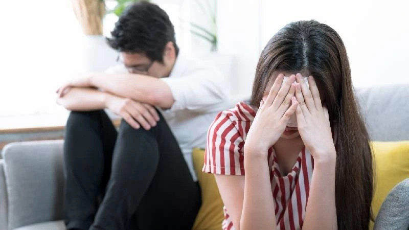 bi vo cam van du moi cuoi hon 1 nam hinh anh 1