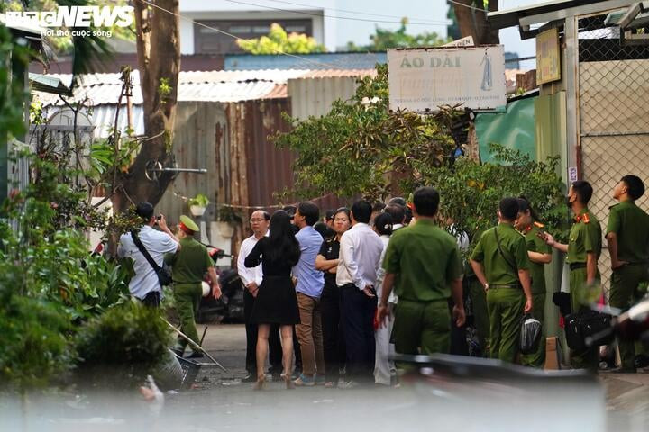 Hiện trường vụ việc đang được phong tỏa, phục vụ công tác điều tra.