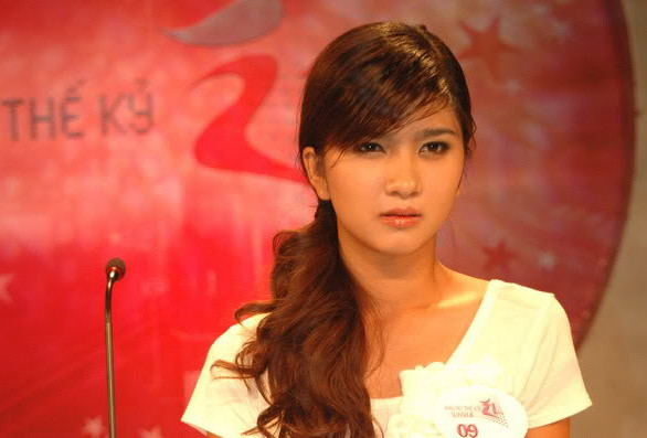 NSƯT Kim Tuyến với vẻ đẹp