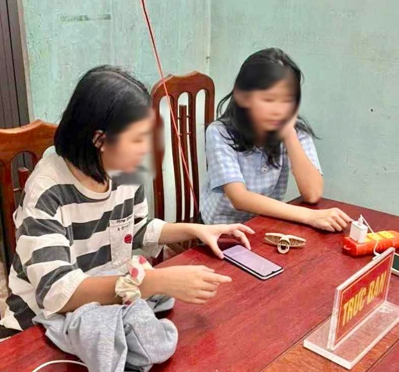 Tìm thấy 2 thiếu nữ mất tích khi ra Hà Nội xin việc làm - Ảnh 1.