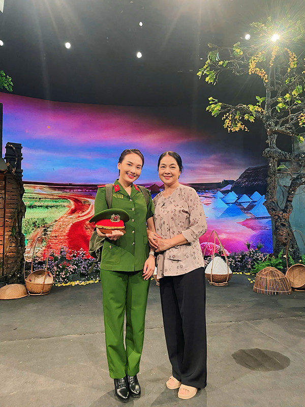 Người đặc biệt được Bảo Thanh nhắc đến khi giành tin vui lớn sau 14 năm làm nghề - Ảnh 3.