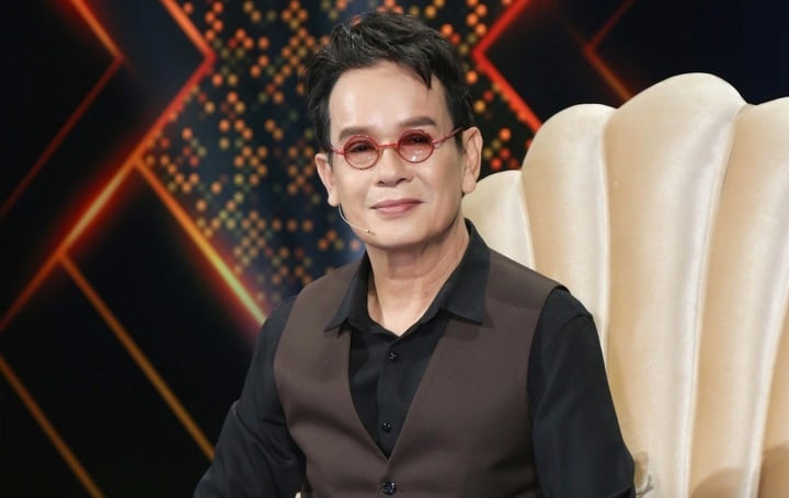 Nhạc sĩ Đức Huy nổi tiếng với những bản tình ca.