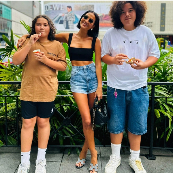 18 năm sau ngày giải nghệ theo chồng Tây, cuộc sống của diễn viên 'Nữ tướng cướp' Bằng Lăng giờ ra sao?- Ảnh 9.