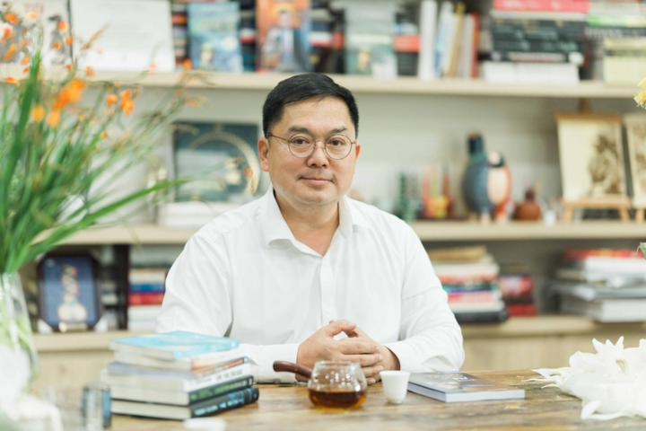 Ông Hoàng Nam Tiến.