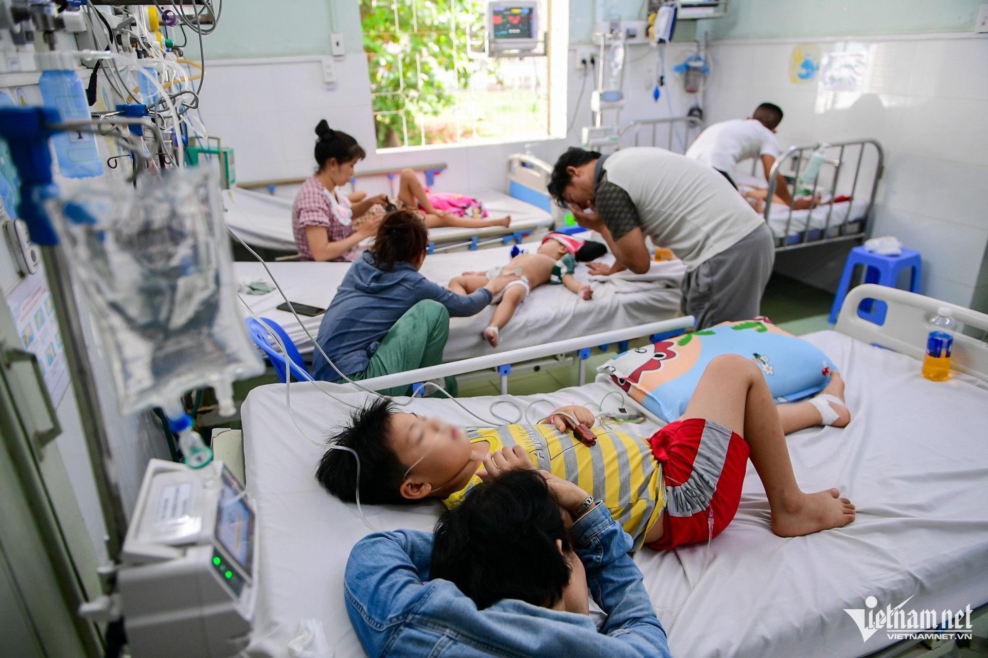 W-khám bệnh, sốt xuất huyết   Nguyễn Huế 33.jpg