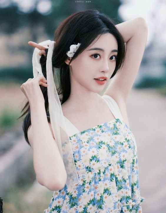Tử vi 3 con giáp may mắn nhất thứ Bảy 28 Hứng lộc Thần Tài phất lên vù vù