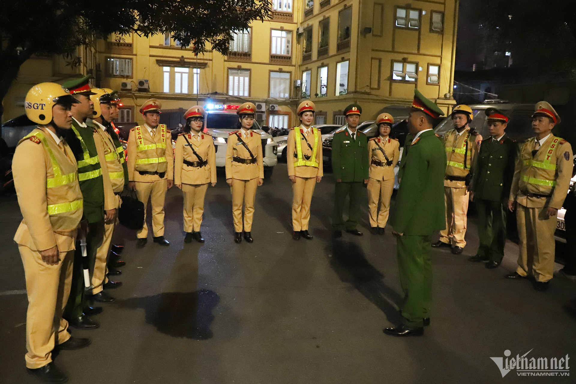 w to cong tac copy 1 92.jpg