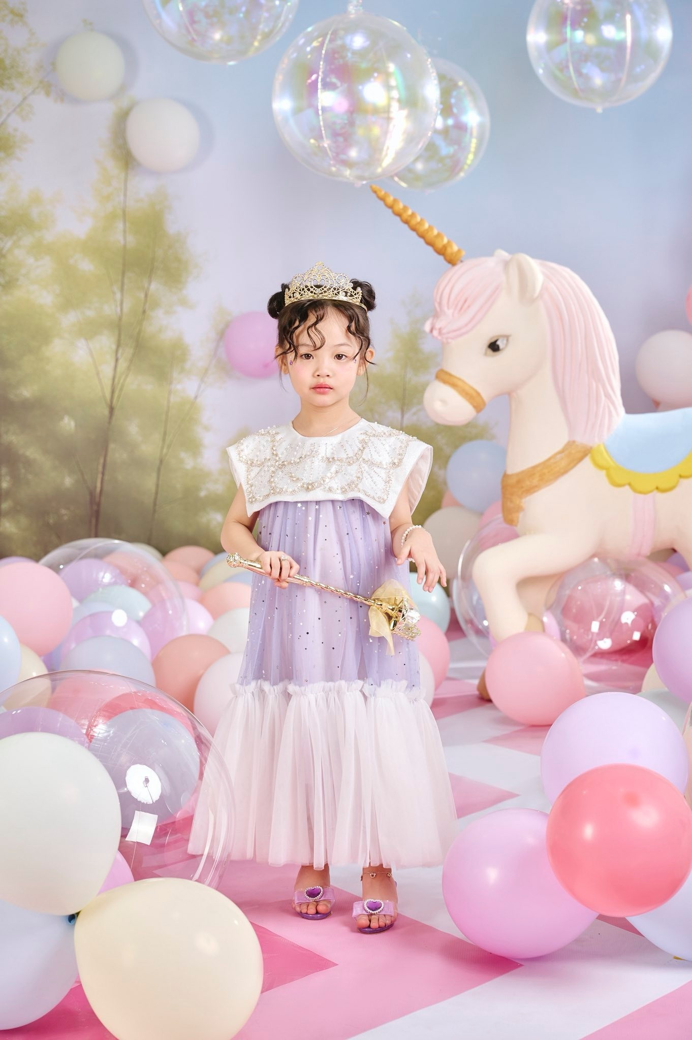 Con gái Cường Đô La chiếm sóng MXH ra dáng tiểu mỹ nhân trong ngày sinh nhật tròn 5 tuổi