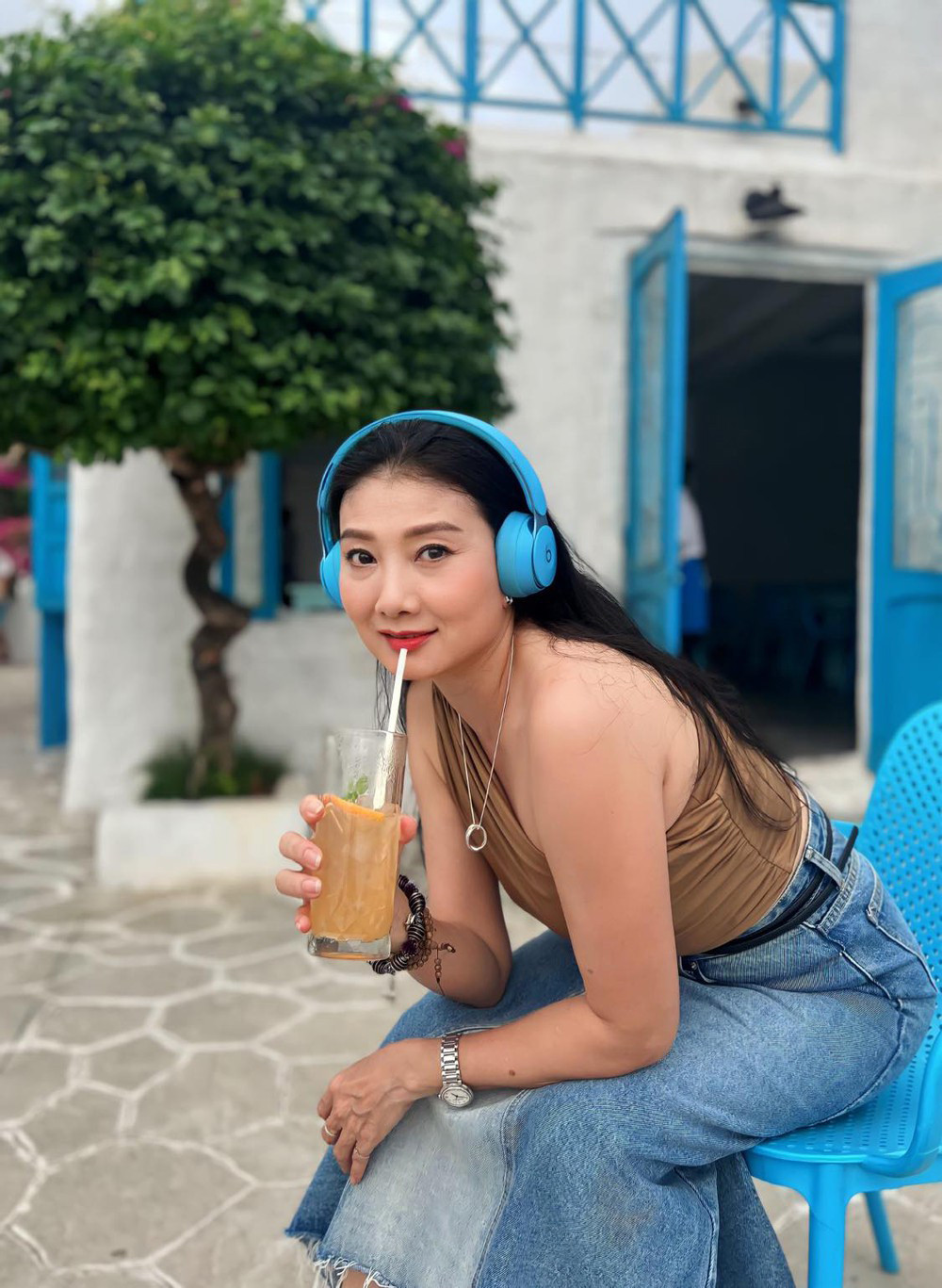 1 175094302177882639005.jpg