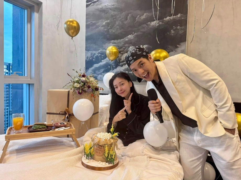 Ông xã Ngô Thanh Vân lộ diện sau 3 ngày lên chức già đi thấy rõ