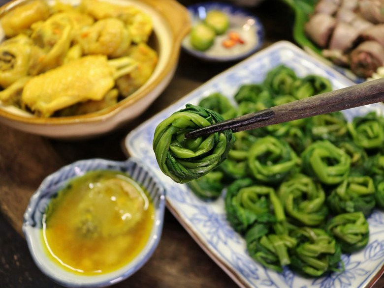 Shark Bình gây tranh cãi khi khoe được Phương Oanh đãi món 'rồng xanh búi tó'- Ảnh 7.