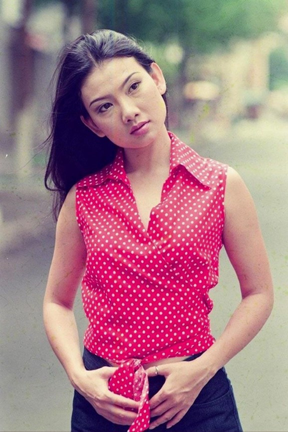 Tuổi ngũ tuần vẫn lẻ bóng của nữ NSND nổi danh trong