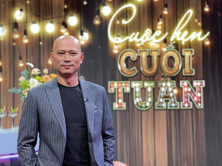 Ở tuổi U60, Long Vũ tiếp tục gây ấn tượng với