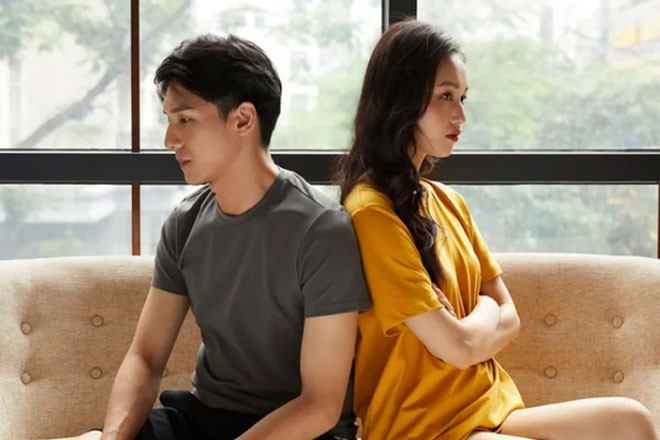 Lỡ mắng con riêng của chồng câu nói sau đó của anh khiến tôi trở thành dì ghẻ cay nghiệt