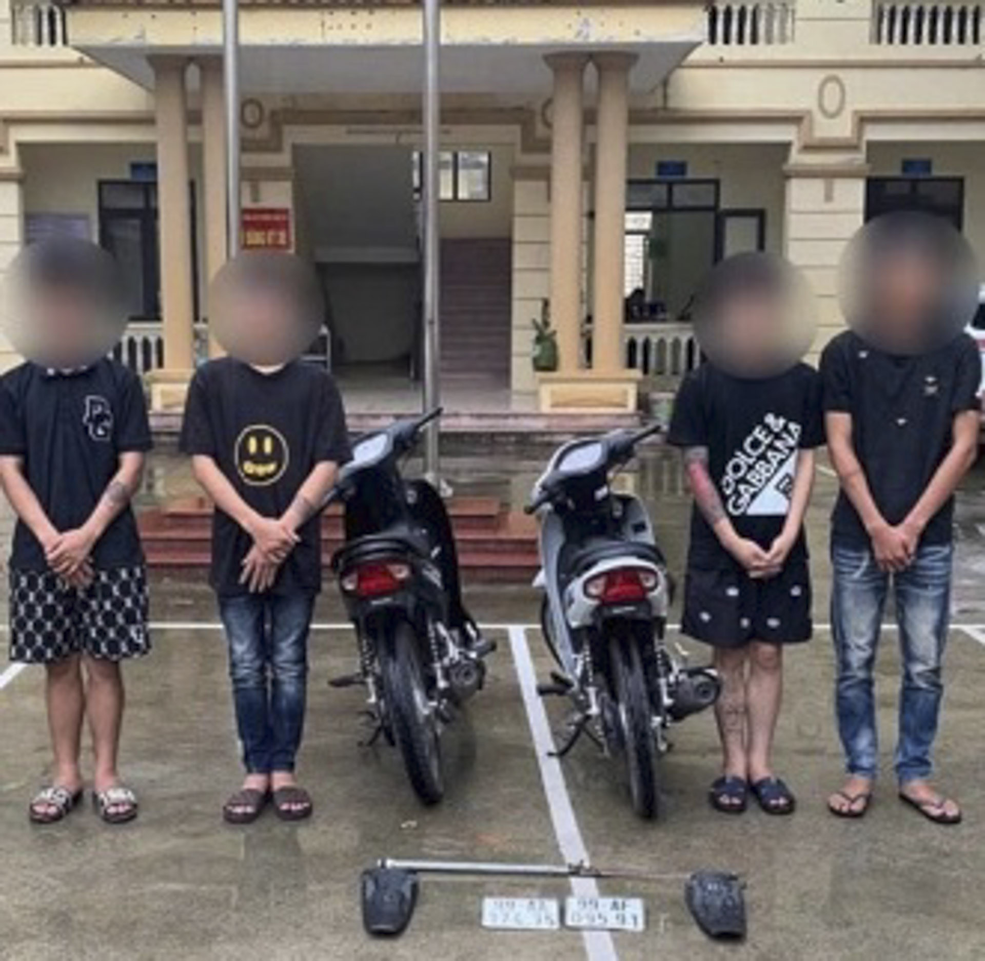 chặt biển số xe_1.JPG