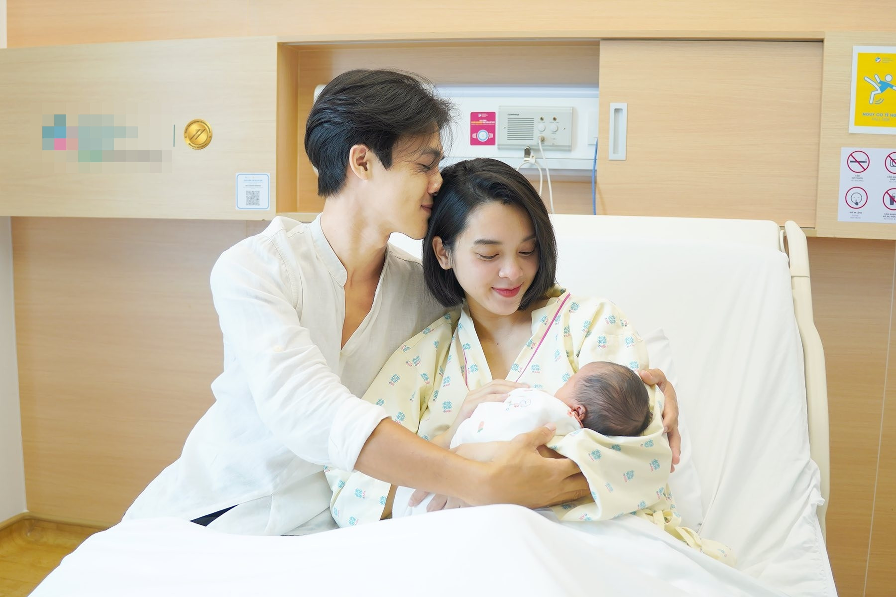 Quỳnh Lương sinh con gái cho chồng thiếu gia nhan sắc đi đẻ đẹp cỡ nào