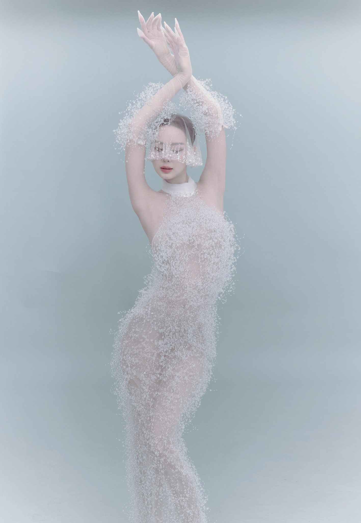 Sắc vóc nóng bỏng của hoa hậu cao 1m85 đại diện Việt Nam thi Miss World