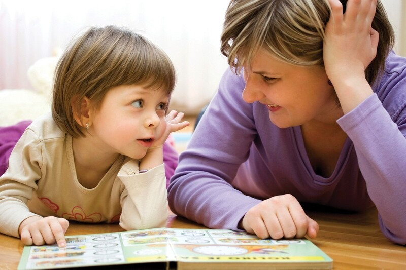 4 câu hỏi 'nghe ngớ ngẩn' nhưng chỉ trẻ thông minh mới hay hỏi: Cha mẹ đừng vội gạt đi - Ảnh 1.
