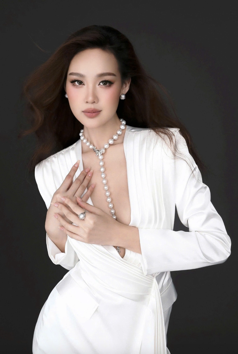 Gia thế nàng hậu quê Cần Thơ thi Miss World: Bố là đại tá, mẹ bác sĩ- Ảnh 6.